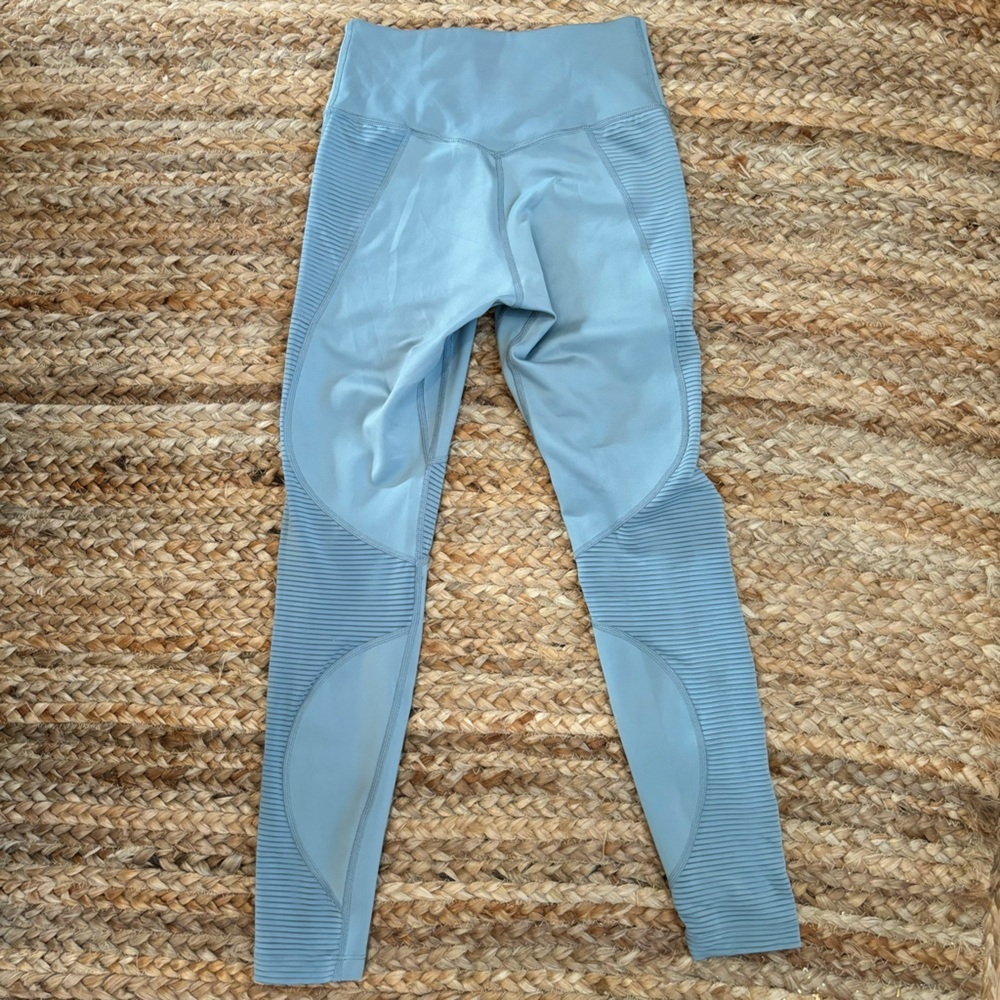 Nike Air Dri-Fit XS Seafoam Green Leggings - Picture 3 of 5